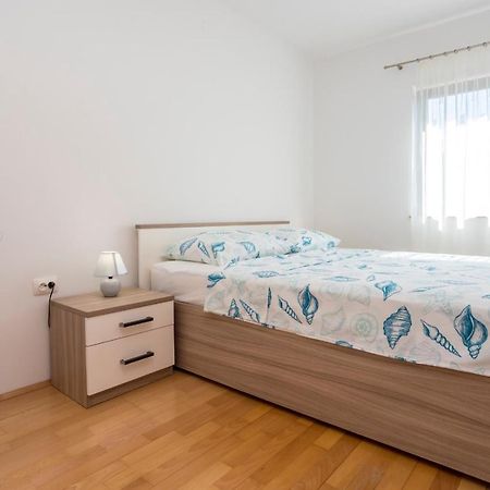 Apartment Maui Malinska Exteriér fotografie